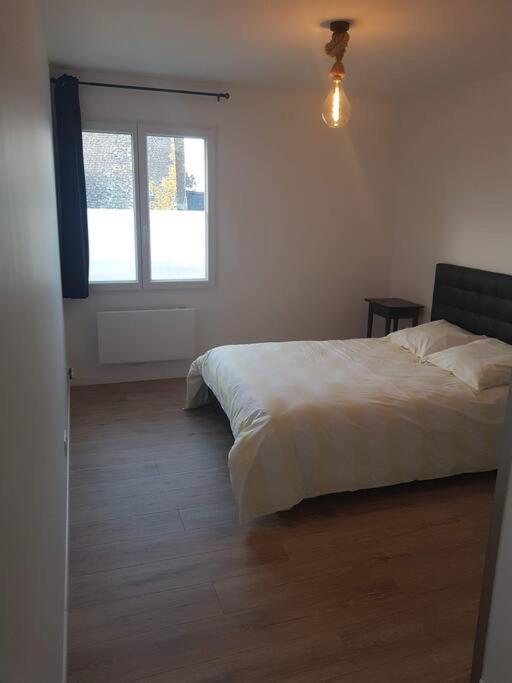Grand Appartement, Lumineux Miniac-Morvan Exterior photo